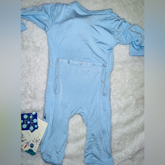 NWT Kickee Romper - Picture 4 of 4
